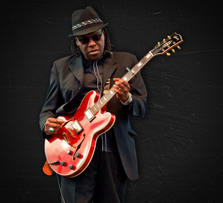 Interview, Joe Louis Walker, by Martine Ehrenclou, Rock and Blues Muse