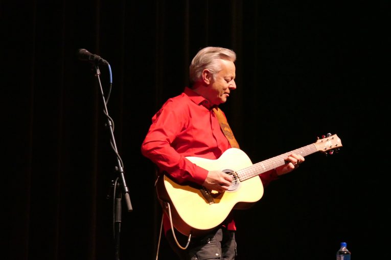 Tommy Emmanuel, concert review, Martine Ehrenclou, Rock and Blues Muse