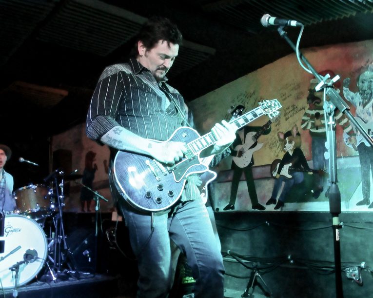 Concert Review, Mike Zito, Moondogs Pub, Rock and Blues Muse