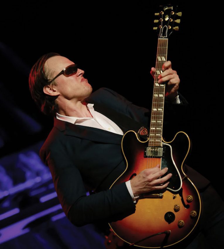 Self-Inflicted Wounds, Joe Bonamassa, Redemption, Rock and Blues Muse