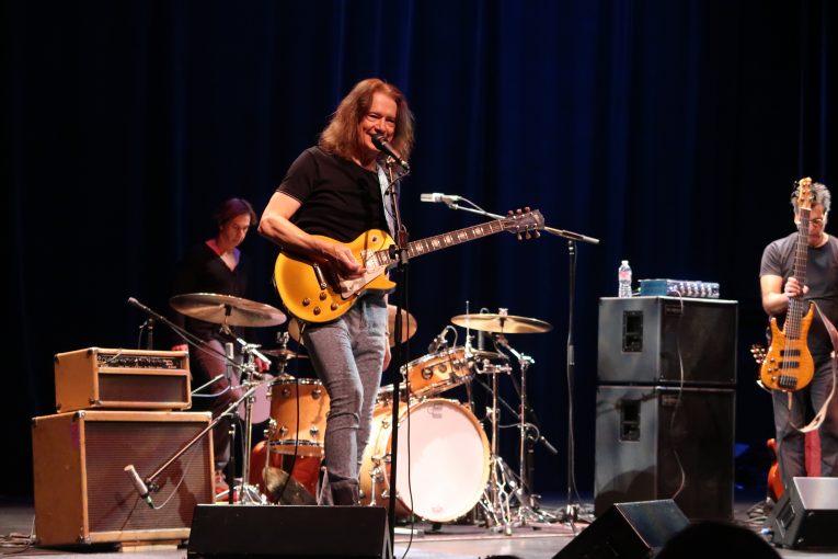 Gig review, Robben Ford, Los Angeles, Martine Ehrenclou, Rock and Blues Muse