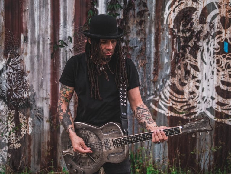 Eric McFadden, While You Was Gone, Featured Video, Rock and Blues Muse