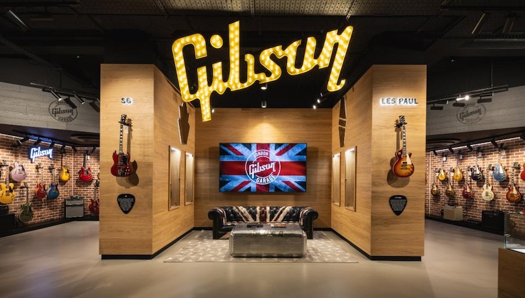 Gibson Garage London, photo