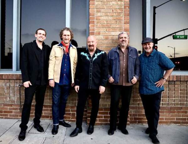 The Fabulous Thunderbirds Announce New Album 'Struck Down'