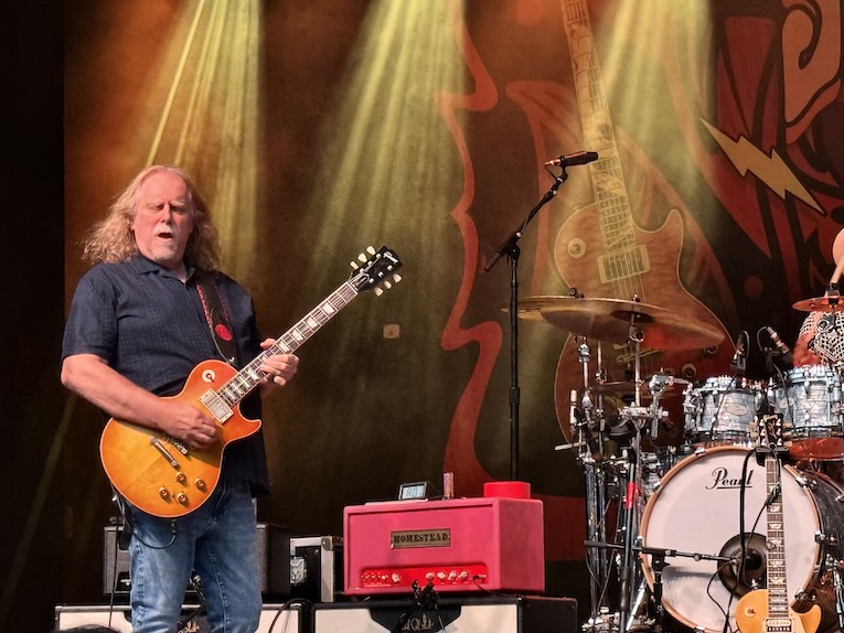 Warren Haynes, photo, Slash’s S.E.R.P.E.N.T Blues Festival, The Greek Theater