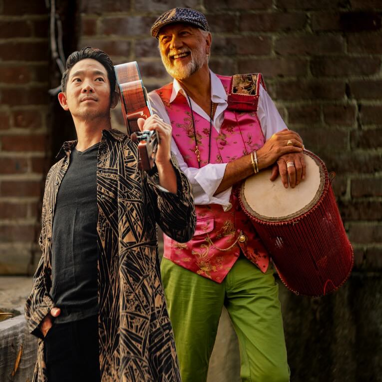 Jake Shimabukuro and Mick Fleetwood, photo, 'Whiter Shade of Pale'