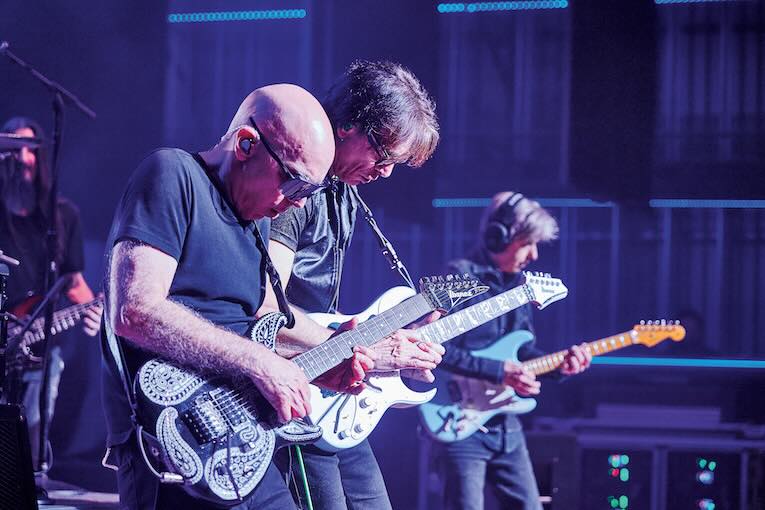 Joe Satriani, Steve Vai, Eric Johnson, photo, G3 Reunion Live